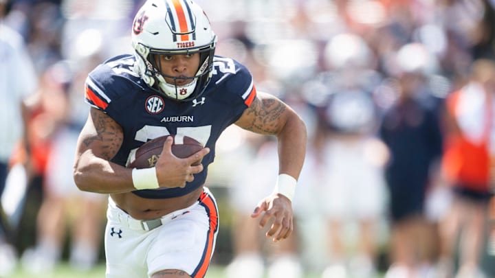 Auburn Tigers running back Jarquez Hunter (27) runs the ball during the A-Day spring game at Jordan-Hare Stadium in Auburn, Ala., on Saturday, April 6, 2024.