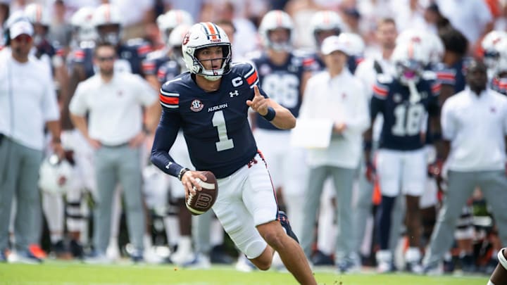 Auburn Tigers quarterback Payton Thorne (1) looks to pass as Auburn Tigers take on California Golden Bears at Jordan-Hare Stadium in Auburn, Ala., on Saturday, Sept. 7, 2024.