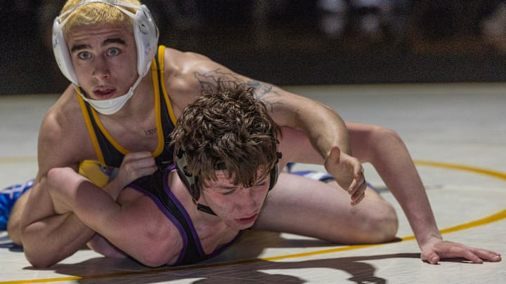 120: Anthony Knox (SJV) p. Elijah Bayne 4:44. St. John Vianney wrestling defeats Rumson-Fair Haven 44-26 in Holmdel, NJ on January 24, 2024.