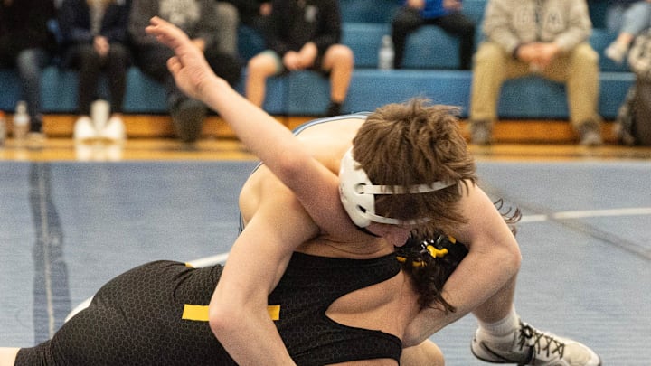 106: Sean Kenny (CBA) p. Julian Zargo :35. St. John Vianney defeats CBA wrestling 49-25 in Third Place found of ASB Catholic School Duals at Christian Brothers Academy in Middletown NJ on January 4, 2025.