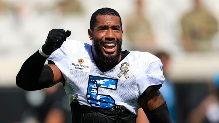 Jacksonville Jaguars safety Andre Cisco (5) starts singing during the ninth day of an NFL football training camp practice Saturday, Aug. 3, 2024 at EverBank Stadium in Jacksonville, Fla. Today marked the first day of public practice inside the stadium.