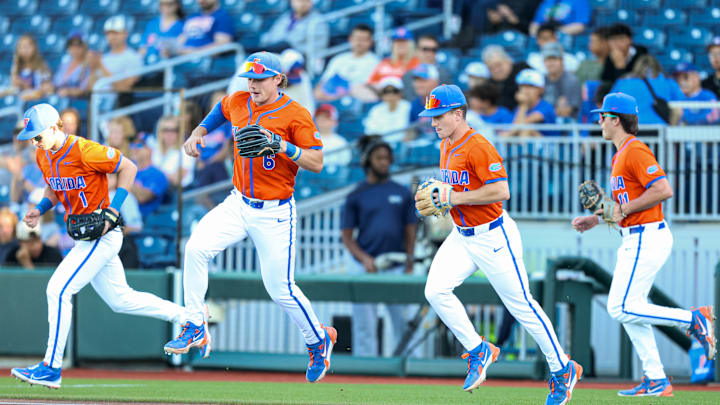 The Florida Gators snapped a three-game losing streak as three different players hit a 3-run home run in the team's 16-4 win over Jacksonville.