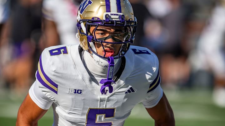 Dylan Robinson played much of the second half of the Apple Cup.