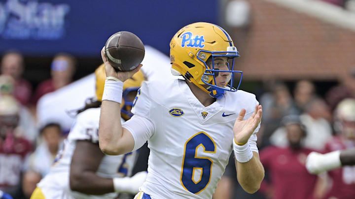 Oct 11, 2025; Tallahassee, Florida, USA; Pittsburgh Panthers quarterback Mason Heintschel (6) throws the ball in the first quarter against the Florida State Seminoles at Doak S. Campbell Stadium. Mandatory Credit: Melina Myers-Imagn Images Oct 11, 2025; Tallahassee, Florida, USA; Pittsburgh Panthers quarterback Mason Heintschel (6) throws the ball in the first quarter against the Florida State Seminoles at Doak S. Campbell Stadium. Mandatory Credit: Melina Myers-Imagn Images