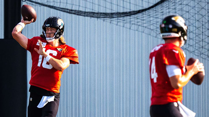 Jacksonville Jaguars quarterback Trevor Lawrence (16) warms up during an NFL training camp session ten at the Miller Electric Center, Tuesday, Aug. 5, 2025, in Jacksonville, Fla. [Doug Engle/Florida Times-Union]