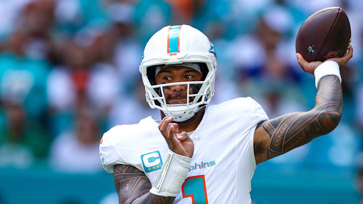 New England Patriots v Miami Dolphins