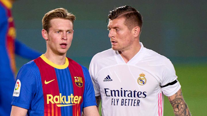 Frenkie de Jong y Toni Kroos en el ultimo Clásico
