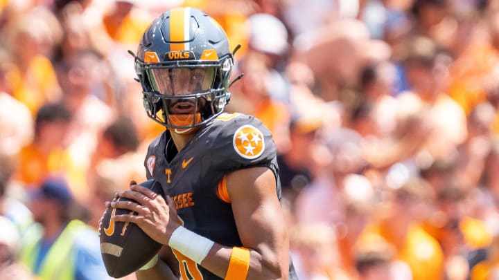Tennessee quarterback Nico Iamaleava (8) during Tennessee's game against Chattanooga in Neyland Stadium in Knoxville on Saturday, Aug. 31, 2024. Tennessee quarterback Nico Iamaleava (8) during Tennessee's game against Chattanooga in Neyland Stadium in Knoxville on Saturday, Aug. 31, 2024.