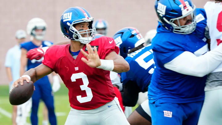 New York Giants quarterback Russell Wilson (3) prepares to throw a pass, Sunday, July 27, 2025, in East Rutherford.