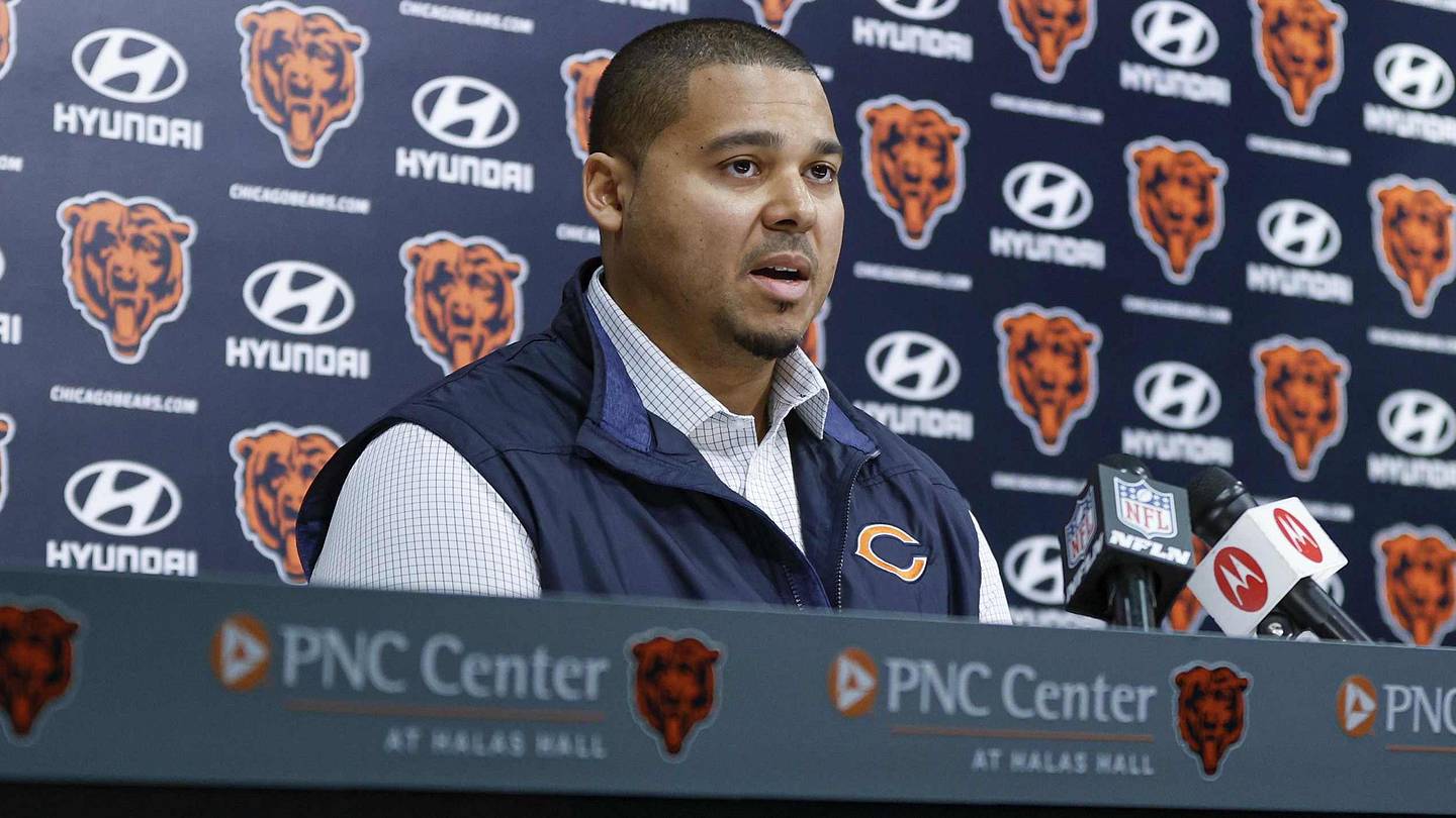 Bears Unveil Player Internship; Exec Whitaker Wins BWLA Award