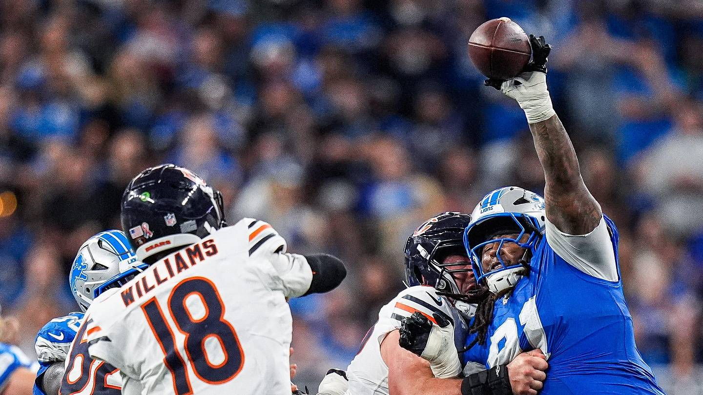 It's Too Early to Give Up on Bears QB Despite Bad Start