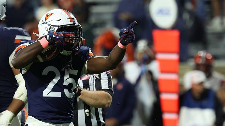 Oct 10, 2026; Charlottesville, Virginia, USA; Virginia Cavaliers running back Xay Davis (25) gestures after gaining a first down against the Syracuse Orange in the fourth quarter at Scott Stadium. Mandatory Credit: Geoff Burke-Imagn Images Oct 10, 2026; Charlottesville, Virginia, USA; Virginia Cavaliers running back Xay Davis (25) gestures after gaining a first down against the Syracuse Orange in the fourth quarter at Scott Stadium. Mandatory Credit: Geoff Burke-Imagn Images