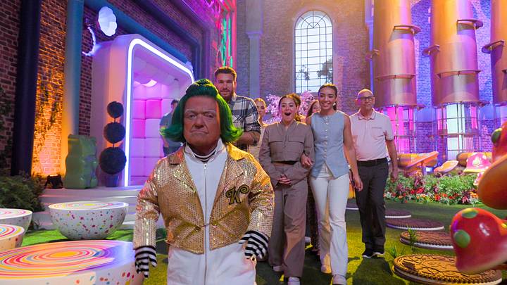 Wonka's The Golden Ticket. (L to R) Rusty Goffe, Hunter, Sasha, Gabrielle, Jefferey in episode 102 of Wonka's The Golden Ticket. Cr. Courtesy of Netflix © 2026 Wonka's The Golden Ticket. (L to R) Rusty Goffe, Hunter, Sasha, Gabrielle, Jefferey in episode 102 of Wonka's The Golden Ticket. Cr. Courtesy of Netflix © 2026