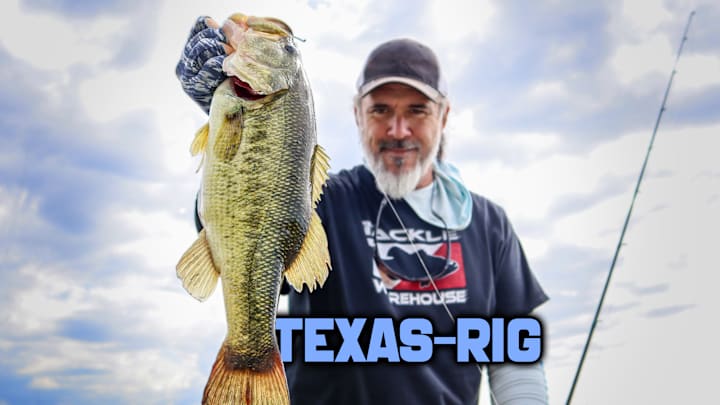 Texas-rigged soft plastics are a go-to for catching bass on deep weed edges in natural northern lakes. Let me show you rigging tips, gear guides, and top lure picks for summer success.