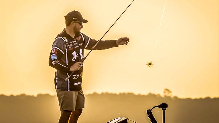 Chris Johnston worked a dock pattern at Santee Cooper, skipping a Coike for four straight days, and took home his second Elite Series title.