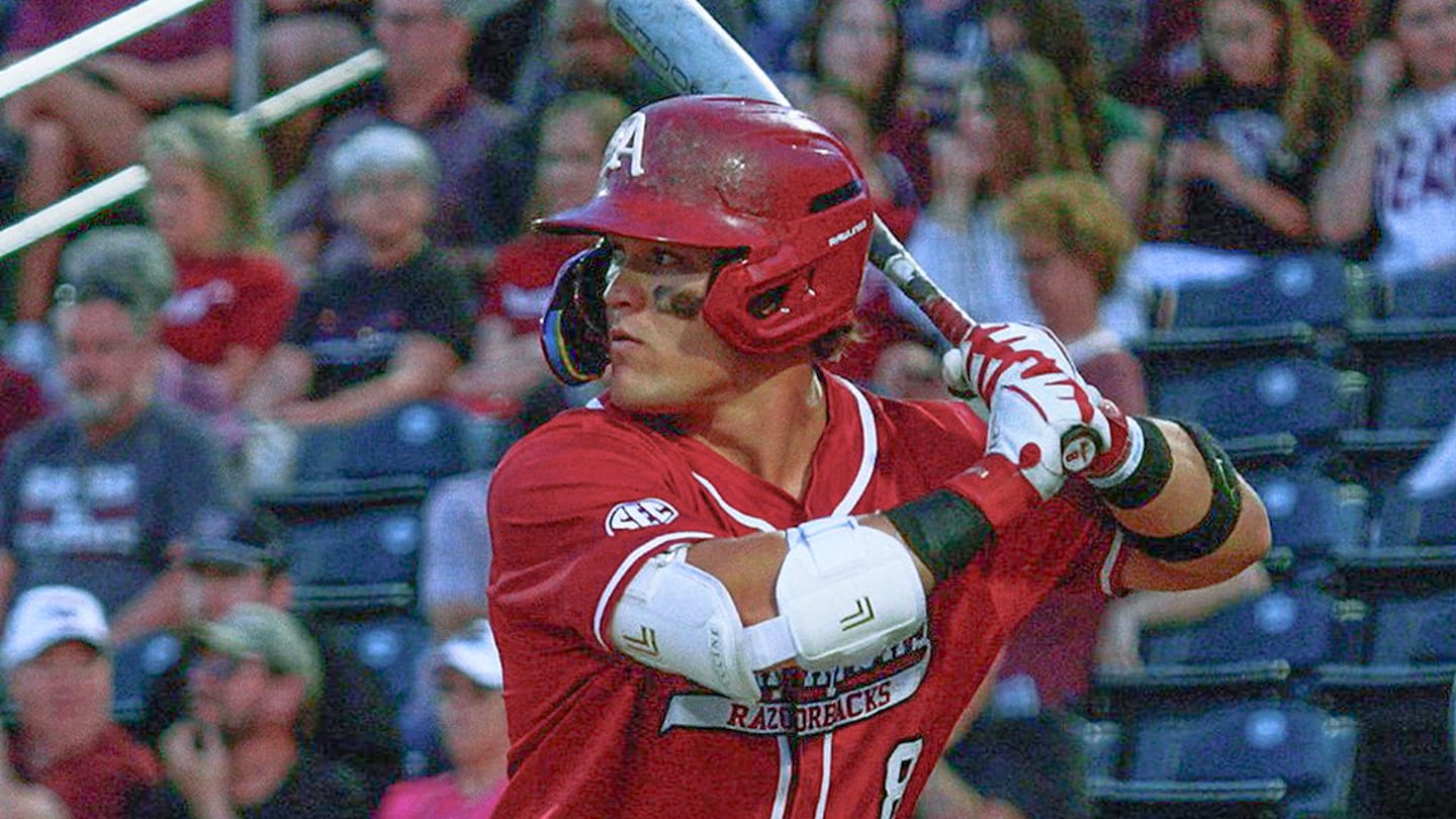 Razorbacks Blow Late Lead Again and Now Have Four Straight Losses