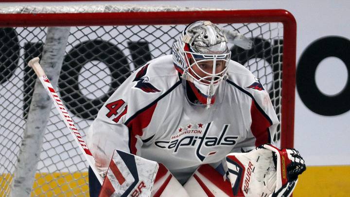 Sep 27, 2016; Montreal, Quebec, CAN; Washington Capitals goalie Vitek Vanecek (41) warms up before the first period against Montreal Canadiens during a preseason hockey game at Bell Centre. Mandatory Credit: Jean-Yves Ahern-USA TODAY Sports Sep 27, 2016; Montreal, Quebec, CAN; Washington Capitals goalie Vitek Vanecek (41) warms up before the first period against Montreal Canadiens during a preseason hockey game at Bell Centre. Mandatory Credit: Jean-Yves Ahern-USA TODAY Sports