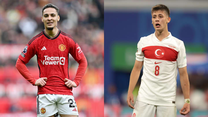 Two players linked with shock moves Two players linked with shock moves