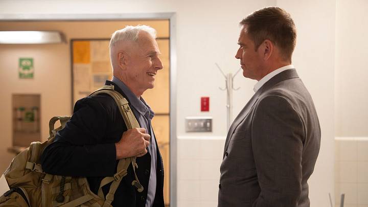 "Return of the Mack" -- NCIS. Pictured: Mark Harmon as Leroy Jethro Gibbs, Michael Weatherly as Tony DiNozzo. 