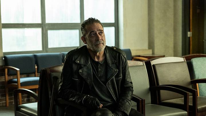 Jeffrey Dean Morgan as Negan - The Walking Dead: Dead City _ Season 3, Episode 1 - Photo Credit: Robert Clark/AMC Jeffrey Dean Morgan as Negan - The Walking Dead: Dead City _ Season 3, Episode 1 - Photo Credit: Robert Clark/AMC