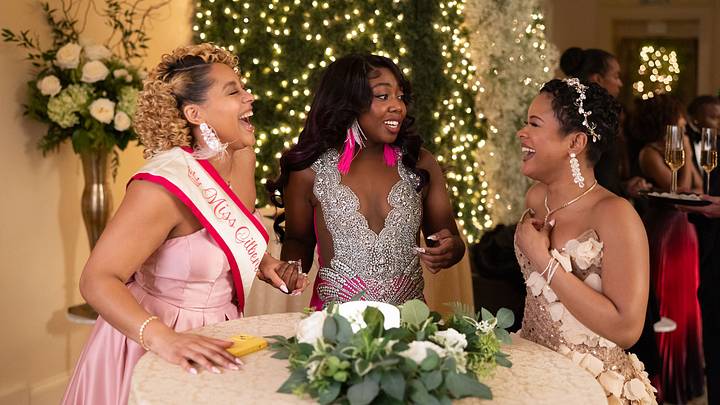 (L to R) Kennedi Reece as Hazel, Alijah Kai as Rashida, Maleah Joi Moon as Deborah in Episode 110 of a Different World. (L to R) Kennedi Reece as Hazel, Alijah Kai as Rashida, Maleah Joi Moon as Deborah in Episode 110 of a Different World.