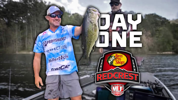 David Dudley leads day one with 71-08, nearly 10-pounds ahead of second place.