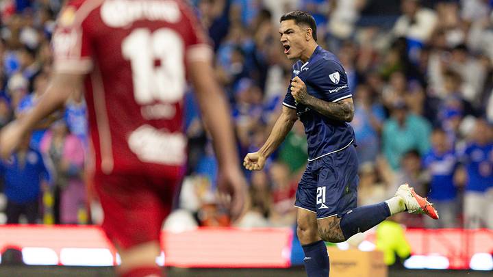 Cruz Azul y Toluca empataron 3-3 en un partidazo en el Estadio Azteca.