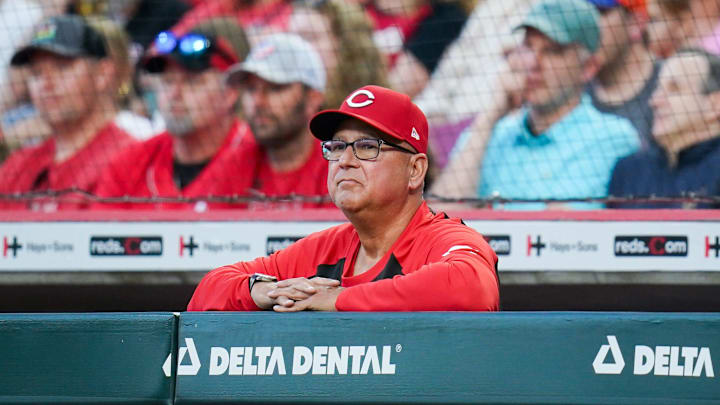 Cincinnati Reds manager Terry Francona (77) looks up to watch the field in the sixth inning of a MLB game between the Cincinnati Reds and St. Louis Cardinals, Monday, April 28, 2025, at Great American Ball Park in Downtown Cincinnati. Reds won 3-1.