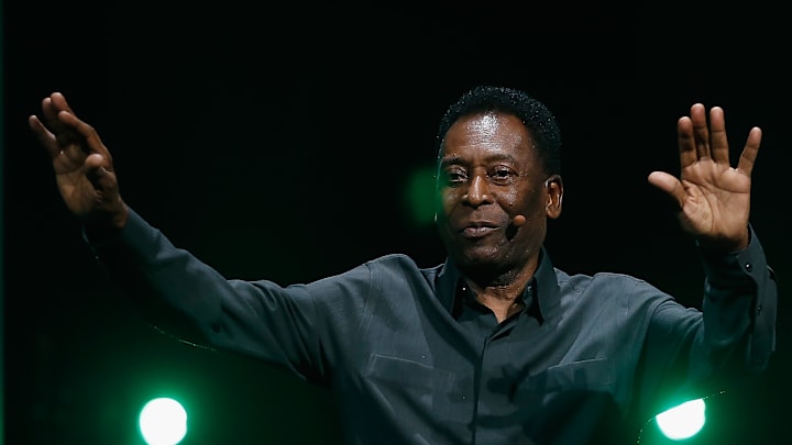 Pelé savait tout faire.