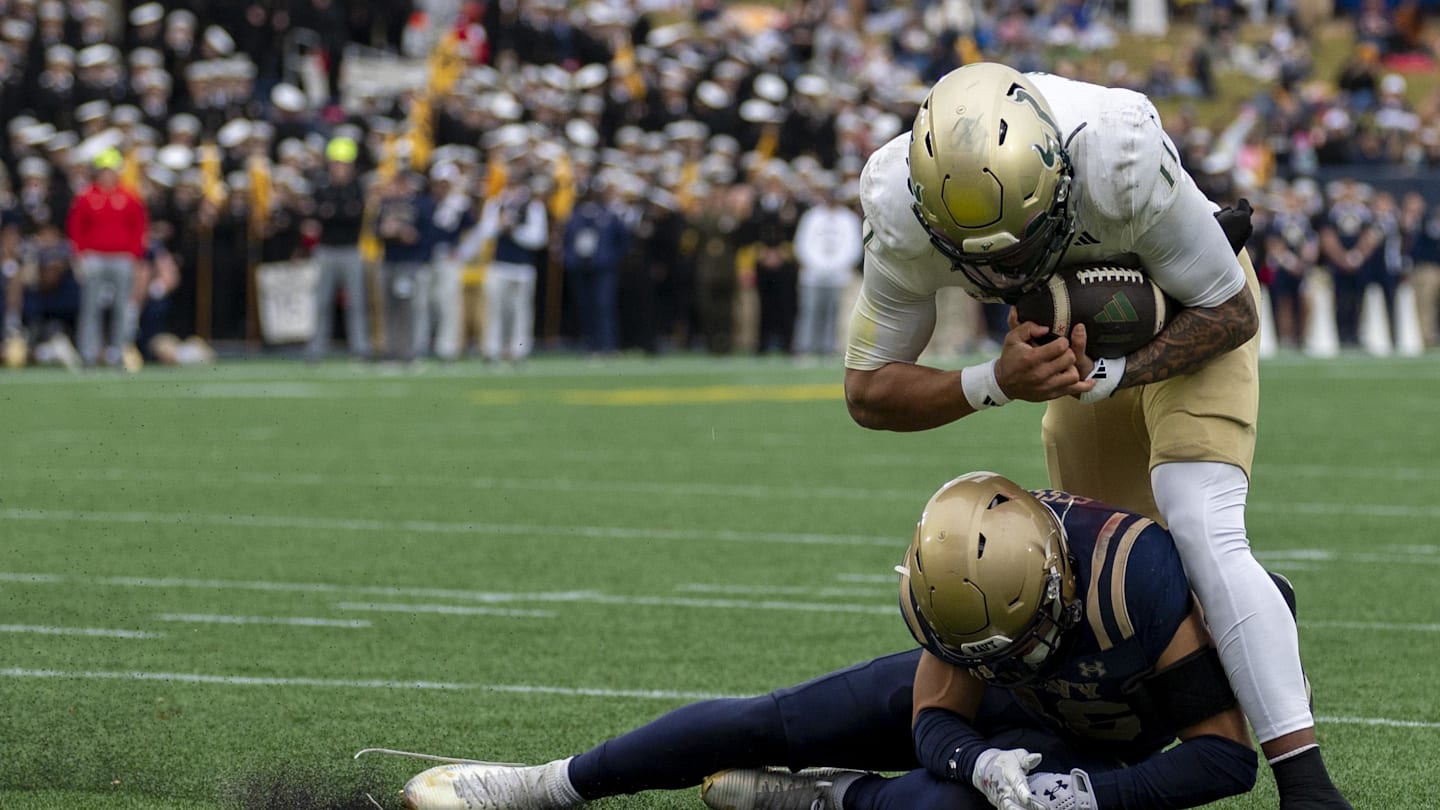 Starting college football QB will serve as assistant coach after opting out of bowl game