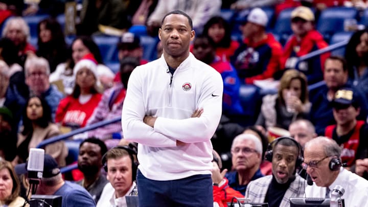 Nov 22, 2024; New Orleans, Louisiana, USA;  New Orleans Pelicans head coach Willie Green looks on against the Golden State Warriors during first half at Smoothie King Center. Mandatory Credit: Stephen Lew-Imagn Images