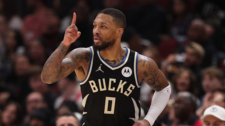 Milwaukee Bucks v Chicago Bulls