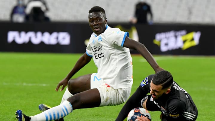 Entre l'OL et l'OM, Bixente Lizarazu penche au Sud. Entre l'OL et l'OM, Bixente Lizarazu penche au Sud.