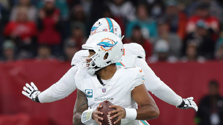 Miami Dolphins v Kansas City Chiefs
