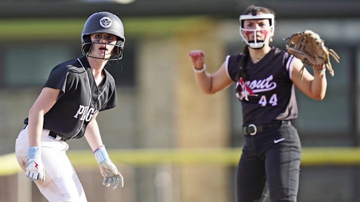 Skylar Hawes, Pilgrim softball