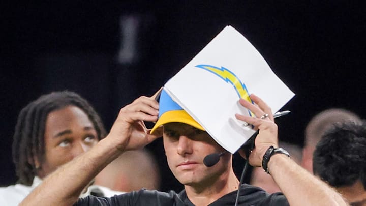 Los Angeles Chargers v Las Vegas Raiders