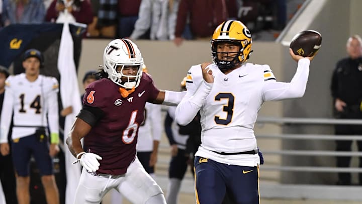 Cal quarterback Jaron-Keawe Sagapolutele Cal quarterback Jaron-Keawe Sagapolutele