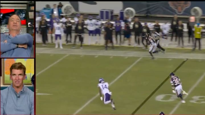 Peyton and Eli Manning analyze a pick-six thrown by Minnesota Vikings quarterback J.J. McCarthy.