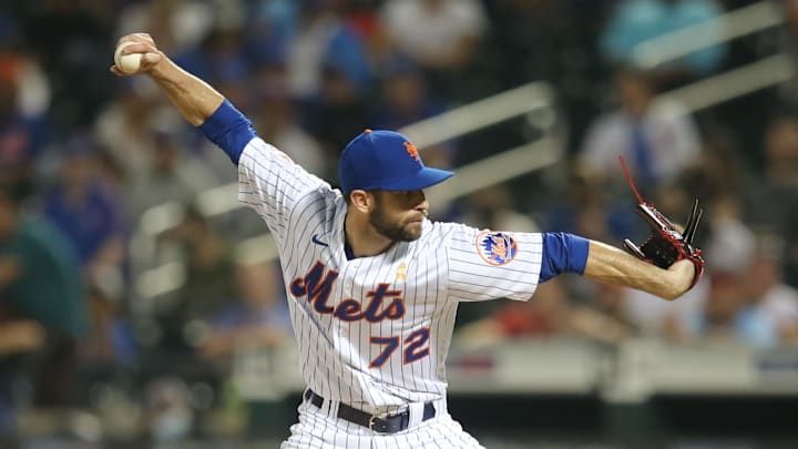 Sep 14, 2021; New York City, New York, USA; New York Mets relief pitcher Jake Reed (72) throws