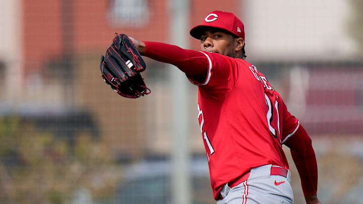 Cincinnati Reds pitcher Hunter Greene practices his pitch, Monday, Feb. 17, 2025, at the Cincinnati Reds Player Development Complex in Goodyear, Ariz. Today marks the first day of full squad workouts for spring training. Cincinnati Reds pitcher Hunter Greene practices his pitch, Monday, Feb. 17, 2025, at the Cincinnati Reds Player Development Complex in Goodyear, Ariz. Today marks the first day of full squad workouts for spring training.
