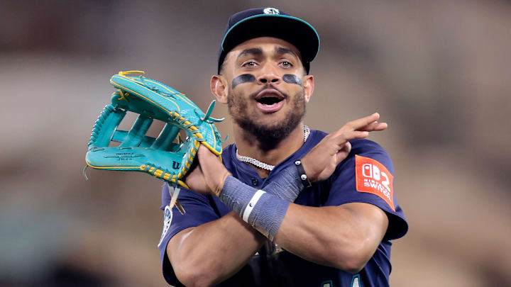 Seattle Mariners v Los Angeles Angels Seattle Mariners v Los Angeles Angels