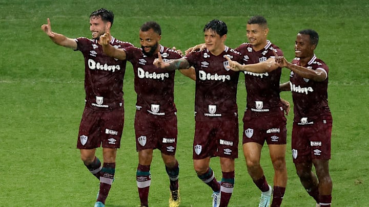 Fluminense estreou seu novo uniforme com vitória no Maracanã Fluminense estreou seu novo uniforme com vitória no Maracanã