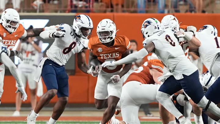 Sep 14, 2024; Austin, Texas, USA; Texas Longhorns running back Jerrick Gibson (9) runs for yards during the second half against the Texas-San Antonio Roadrunners at Darrell K Royal-Texas Memorial Stadium. Mandatory Credit: Scott Wachter-Imagn Images Sep 14, 2024; Austin, Texas, USA; Texas Longhorns running back Jerrick Gibson (9) runs for yards during the second half against the Texas-San Antonio Roadrunners at Darrell K Royal-Texas Memorial Stadium. Mandatory Credit: Scott Wachter-Imagn Images