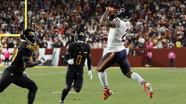 DJ Moore hauls in a pass against Washington in the Bears' 18-15 loss. Moore has had 33 yards or less in receiving yards four of the last five games. DJ Moore hauls in a pass against Washington in the Bears' 18-15 loss. Moore has had 33 yards or less in receiving yards four of the last five games.