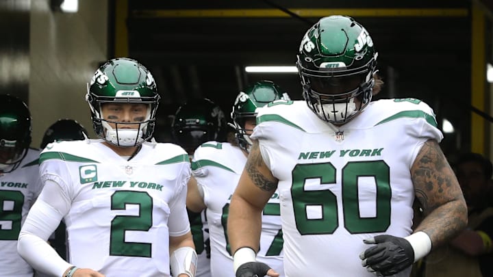 Oct 2, 2022; Pittsburgh, Pennsylvania, USA; New York Jets quarterback Zach Wilson (2) and center Connor McGovern (60) take the field to warm up before the game against the Pittsburgh Steelers at Acrisure Stadium. Mandatory Credit: Charles LeClaire-Imagn Images Oct 2, 2022; Pittsburgh, Pennsylvania, USA; New York Jets quarterback Zach Wilson (2) and center Connor McGovern (60) take the field to warm up before the game against the Pittsburgh Steelers at Acrisure Stadium. Mandatory Credit: Charles LeClaire-Imagn Images