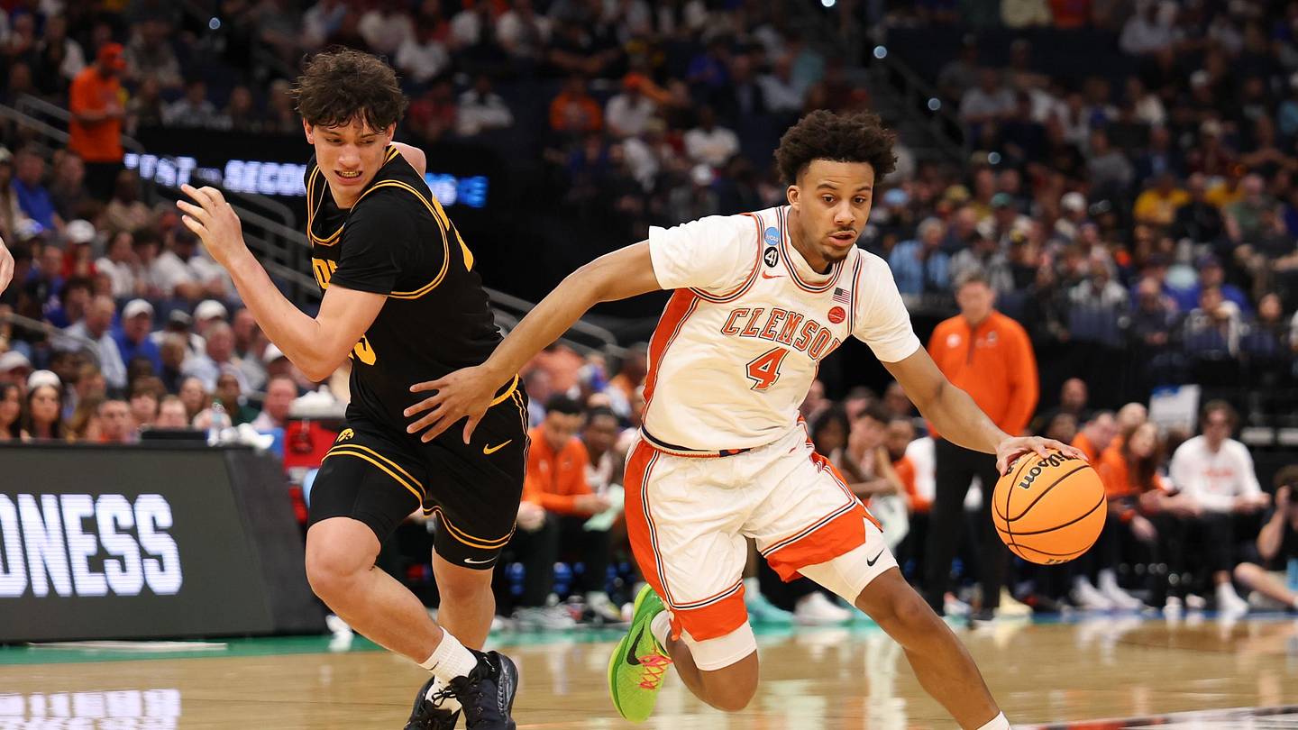 Clemson Basketball Guard Butta Johnson Enters Transfer Portal