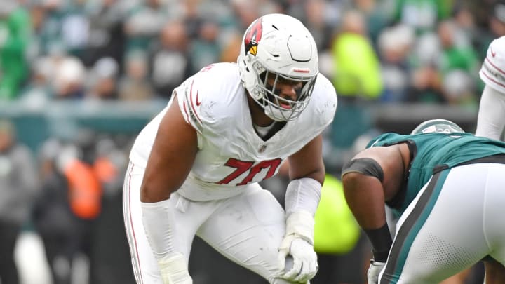 Dec 31, 2023; Philadelphia, Pennsylvania, USA; Arizona Cardinals offensive tackle Paris Johnson Jr. (70) against the Philadelphia Eagles at Lincoln Financial Field. Mandatory Credit: Eric Hartline-USA TODAY Sports