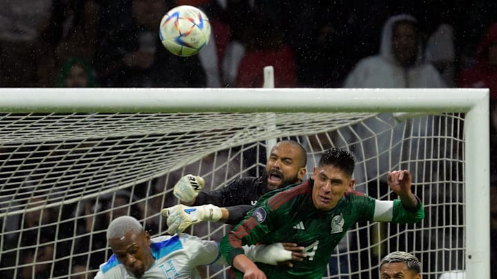 TOPSHOT-FBL-CONCACAF-NATIONS LEAGUE-MEX-HON