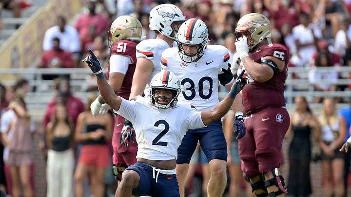 Oct 3, 2026; Tallahassee, Florida, USA; Virginia Cavaliers defensive back Donavon Platt (2) celebrates a pass breakup during the first quarter against the Florida State Seminoles at Doak S. Campbell Stadium. Mandatory Credit: Melina Myers-Imagn Images Oct 3, 2026; Tallahassee, Florida, USA; Virginia Cavaliers defensive back Donavon Platt (2) celebrates a pass breakup during the first quarter against the Florida State Seminoles at Doak S. Campbell Stadium. Mandatory Credit: Melina Myers-Imagn Images