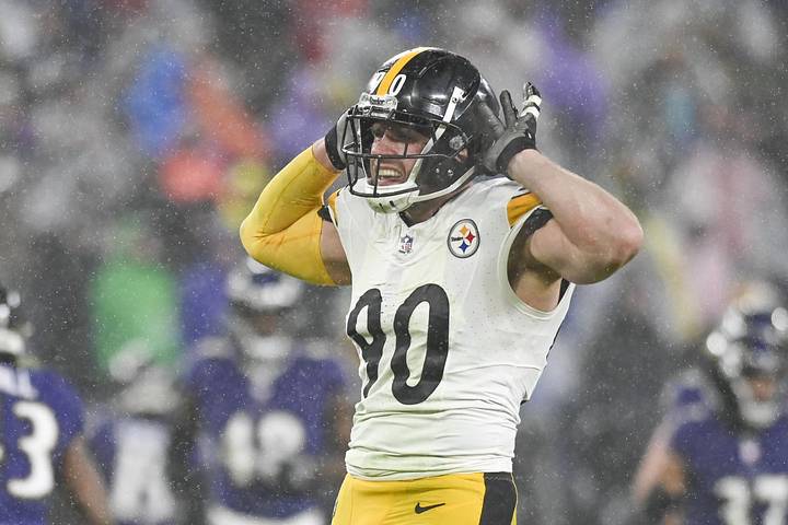Will the Bears attempt to trade for six-time All-Pro defensive end T.J. Watt ?